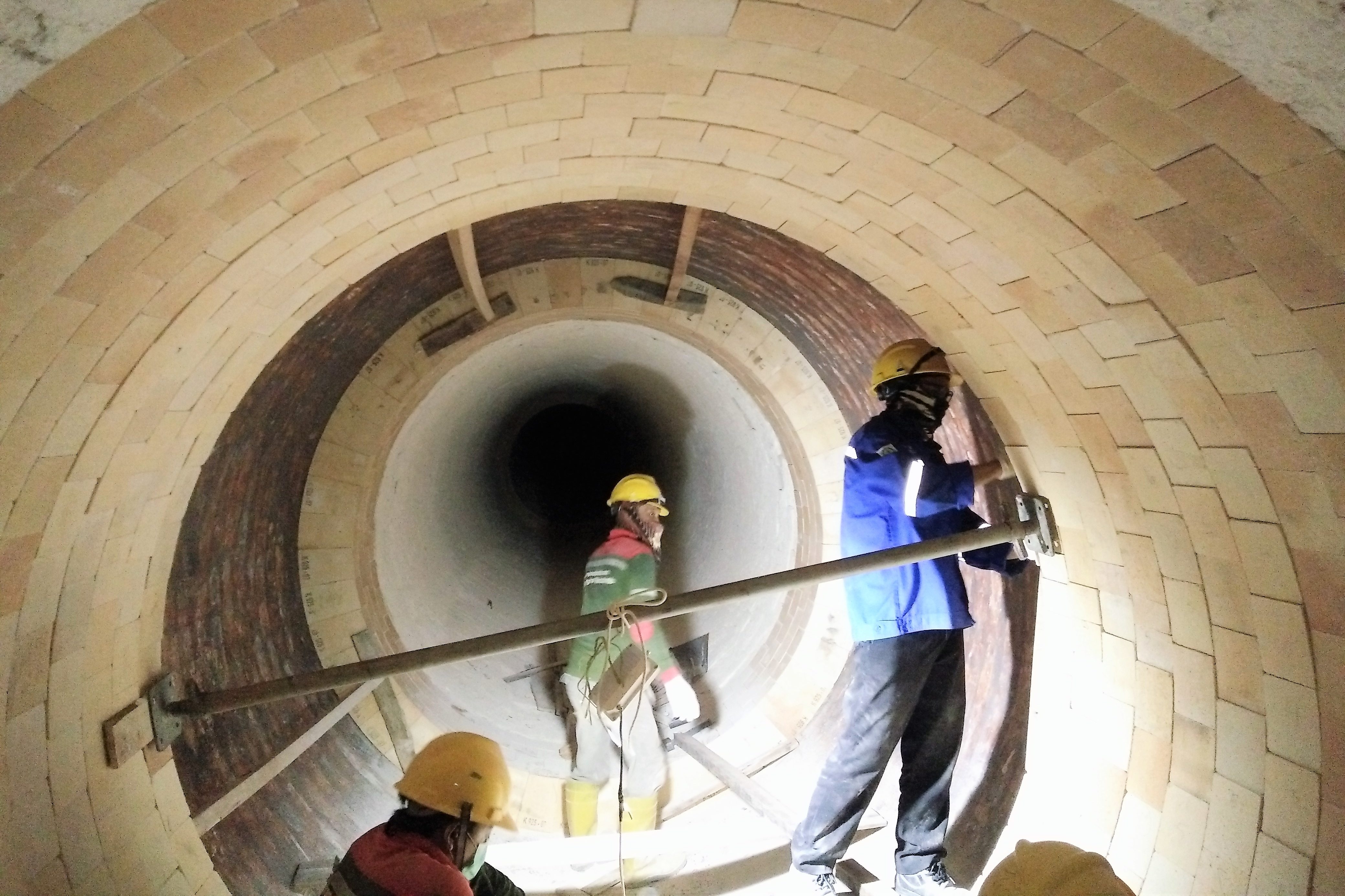 Proyek instalasi refraktori PT Benteng Api Refractorindo